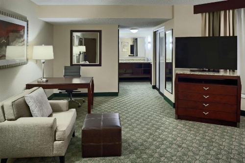 DoubleTree By Hilton Hotel San Antonio Downtown image 18