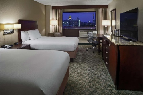 DoubleTree By Hilton Hotel San Antonio Downtown image 21